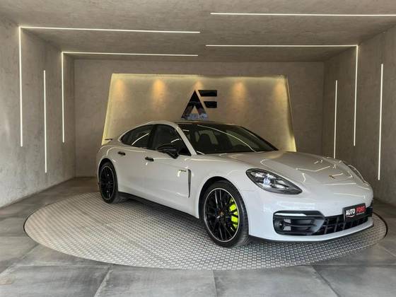 PORSCHE PANAMERA 2.9 V6 E-HYBRID 4 PLATINUM EDITION PDK